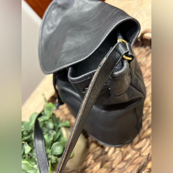 AUTHENTIC Vintage Coach Black Leather Drawstring Shoulder Pouch - 4025 - Picture 6 of 10